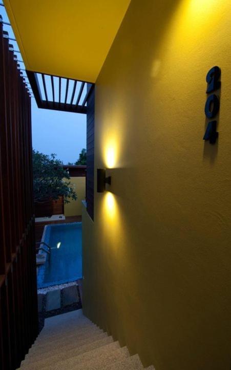 Capstone Resort Haad Chao Samran Bagian luar foto